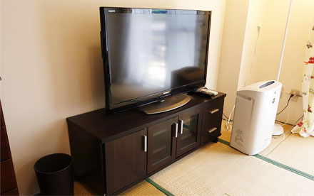 個室寮のテレビ