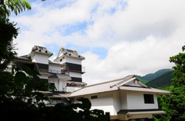 白山神社